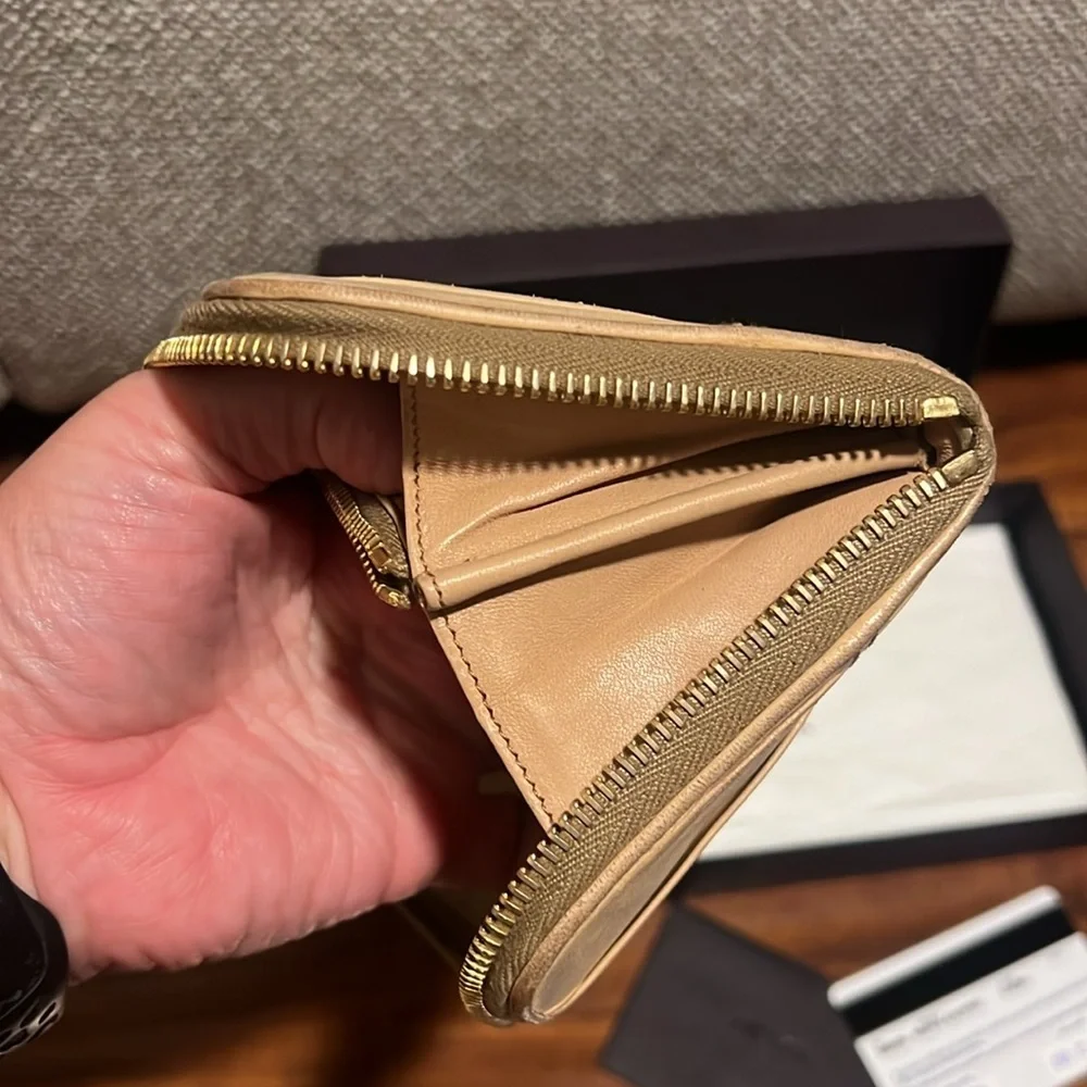 Prada authentic wallet